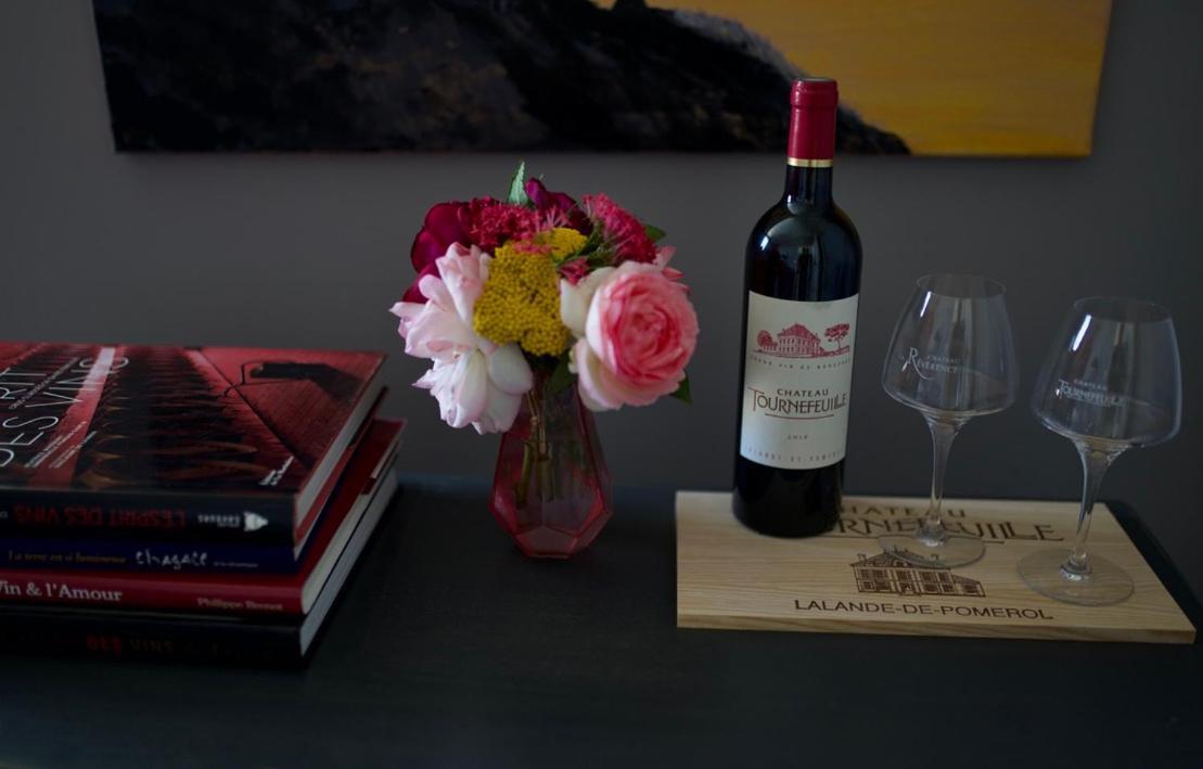 Tournefeuille La Cure Bed & Breakfast Saint-Emilion Exterior photo